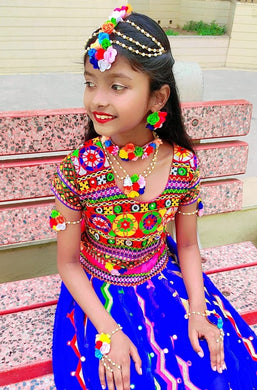 A2 Fashion Multicolour Kids Flower Jwellery set