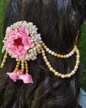 Load image into Gallery viewer, A2 Fashion Flower Gajra/Hair Accessories For Women And Girls