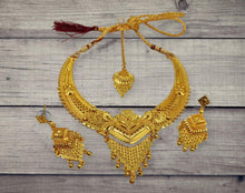 Load image into Gallery viewer, A2 Fashion Traditional Gold Plated Ethnic Wedding Necklace Jewellery Set