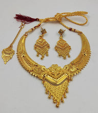 Load image into Gallery viewer, A2 Fashion Traditional Gold Plated Ethnic Wedding Necklace Jewellery Set