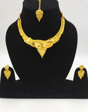 Load image into Gallery viewer, A2 Fashion Traditional Gold Plated Ethnic Wedding Necklace Jewellery Set