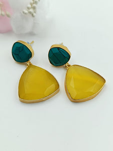 A2 Fashion Stylish Gold Plated Natural stones Earrings