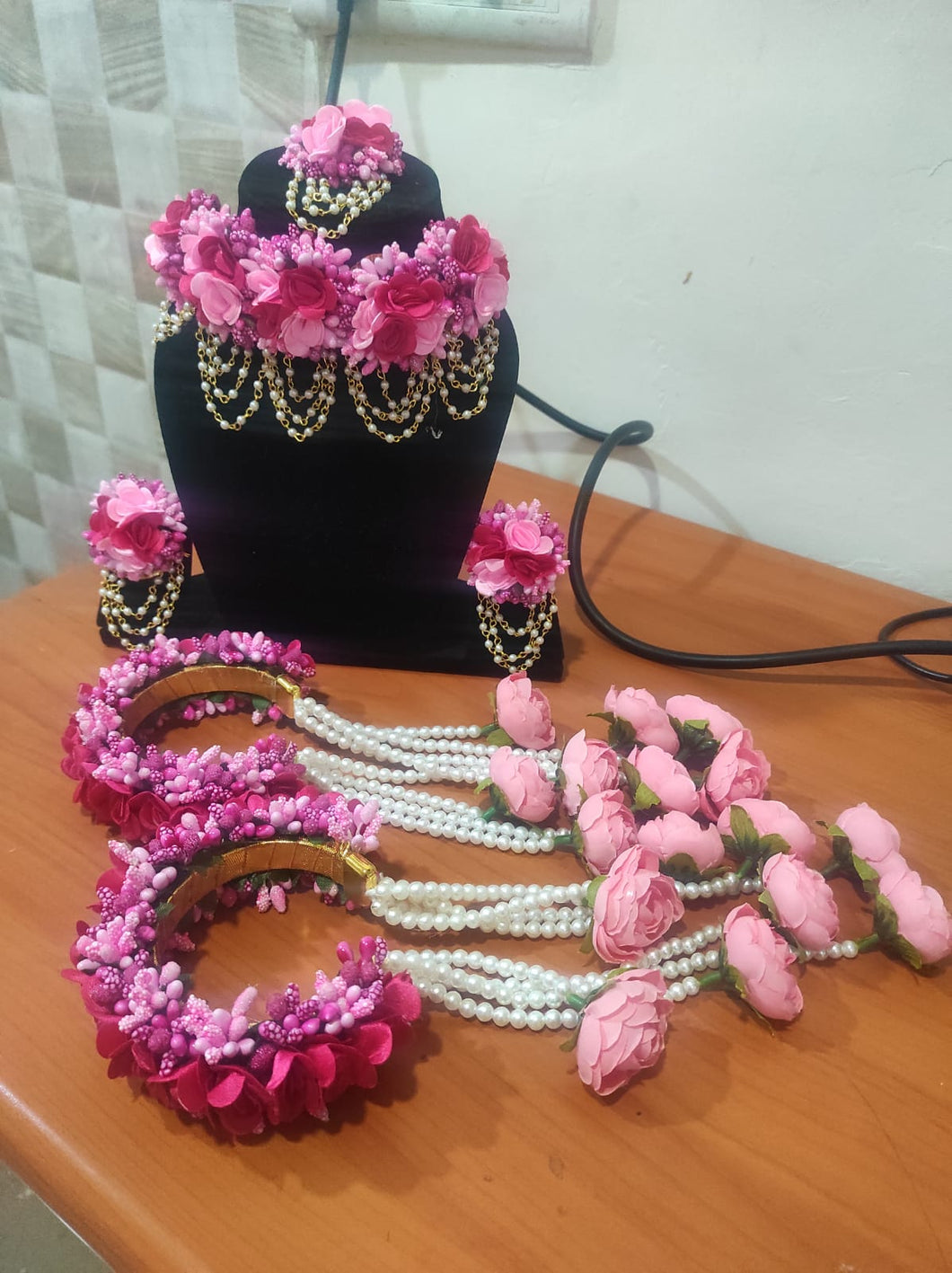 A2 Fashion Bridal Magenta Pink Artificial Flower jewellery Set