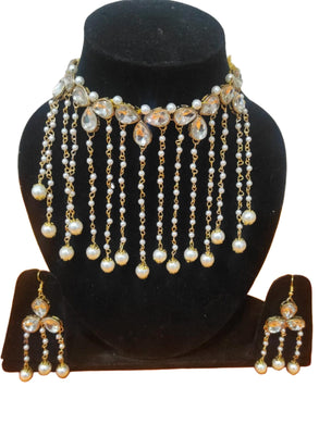 A2 Fashion Gold Plated Party Wear Kundan Choker And Earrings set For Women