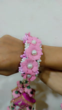 Load image into Gallery viewer, A2 Fashion Blooming Beauties: Flower Kalire Style Bangles