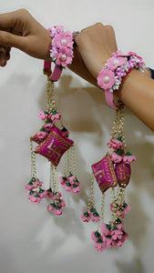 A2 Fashion Blooming Beauties: Flower Kalire Style Bangles