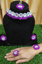 Load image into Gallery viewer, A2 Fashion Purple Mirror Work Flower Jewellery Set