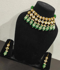 A2 Fashion Green Kundan Necklace Set