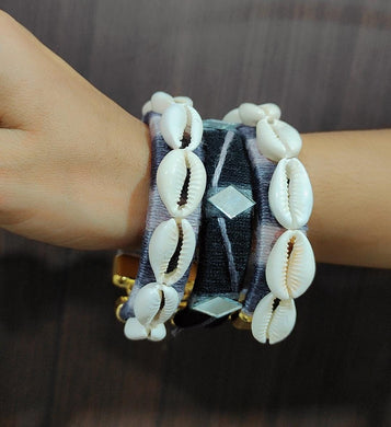 A2 Fashion Black Handcrafted Thread Bangles