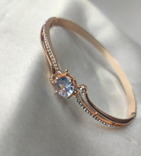 Load image into Gallery viewer, A2 Fashion Rose Gold Plated American Diamond Bracelet