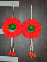 Load image into Gallery viewer, Orange And Green Pompom Door Hangings