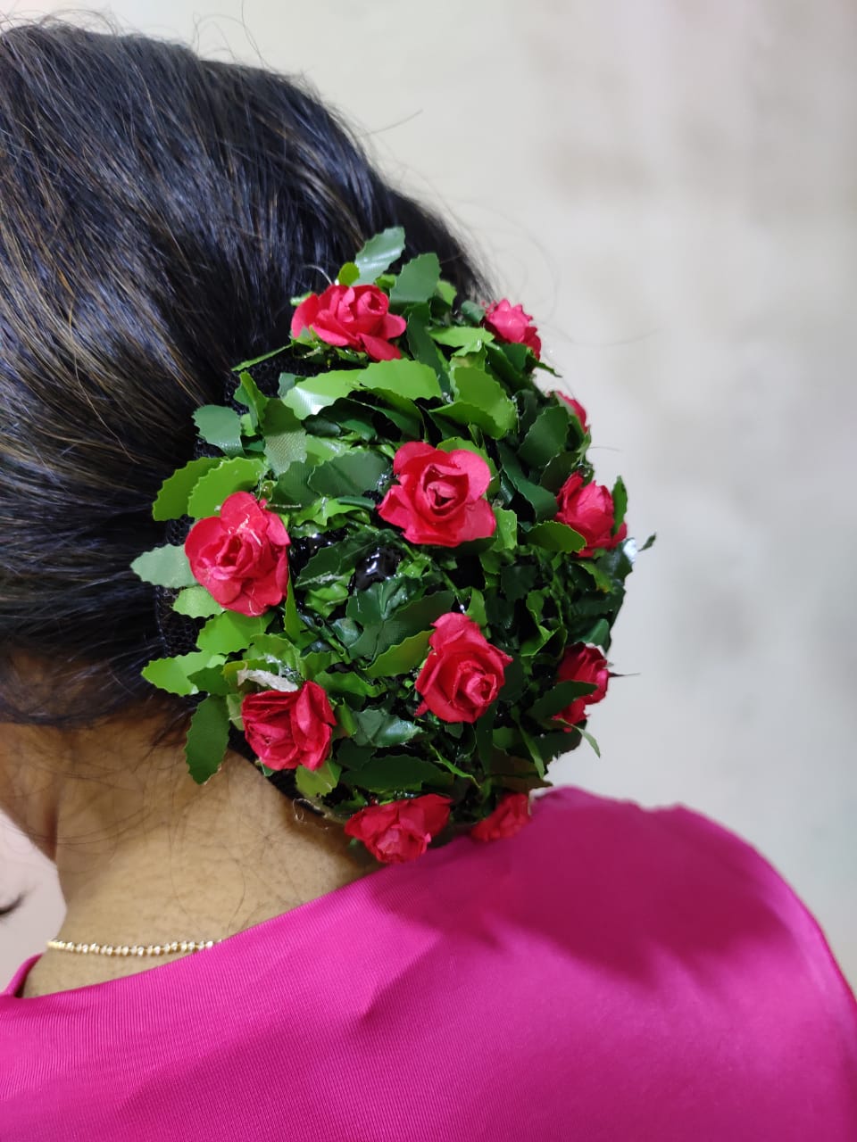 VinshBond New Fancy Designer Flower Full Juda Bun Hair Flower Gajra for  Bridal and Parties for Women & Girls in Multicolor, (Pack-02) : Amazon.in:  Beauty