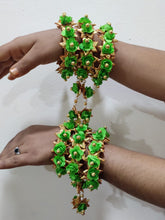 Load image into Gallery viewer, Flower Bangles/Kada/Kangan