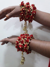 Load image into Gallery viewer, A2 Fashion Handmade Gotapatti Red Flower Bangles