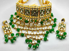 Load image into Gallery viewer, Kundan Choker Set