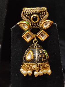 Antique Gold Plated Kundan Necklace Set