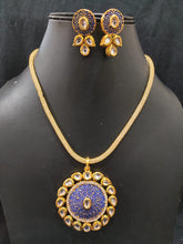 Load image into Gallery viewer, A2 Fashion Kundan Pendent And Earring Set For Women