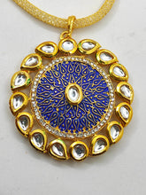 Load image into Gallery viewer, A2 Fashion Kundan Pendent And Earring Set For Women