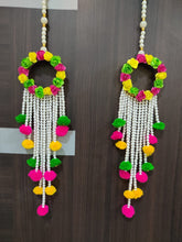 Load image into Gallery viewer, Pompom flower Door Hangings