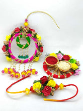 Load image into Gallery viewer, Floral Handcrafted Bhai Bhabhi Rakhi Set