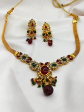 Load image into Gallery viewer, Gold Plated Necklace And Earring Set