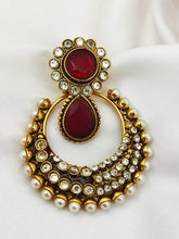 Load image into Gallery viewer, Traditional Polki Earring