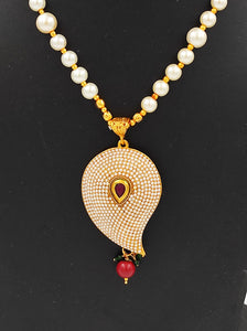 Elegant Gold Finish Pearl Necklace And Earring Set