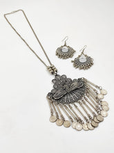 Load image into Gallery viewer, A2 Fashion Oxidized Silver Plated Necklace And Earring Set