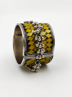 A2 Fashion Tribal Inspirations Oxidized Silver Plated Yellow Bracelet/Kada