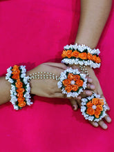 Load image into Gallery viewer, Handmade Artificial Flower Haathphool