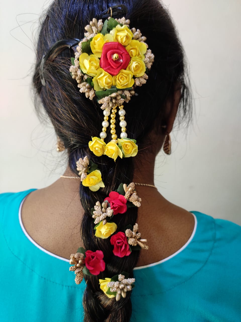 Buy Iyaan Pin Flower Gajra For Women And Girls Hair Styling Accessories For  Festival � Set Of 2 Online at Low Prices in India - Amazon.in